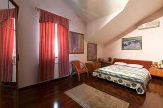 Виллы Villa Nautica Херцег-Нови Вилла-90
